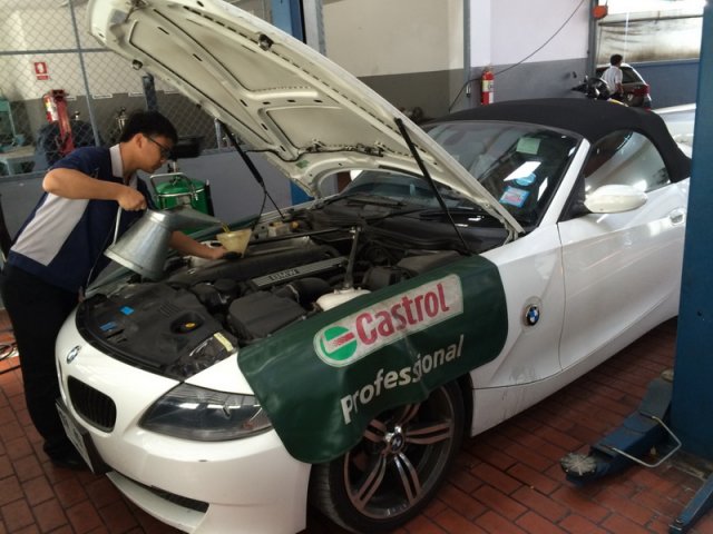 เรียนร่วมสถานประกอบการ : ช่างซ่อมประจำศูนย์บริการ BMW