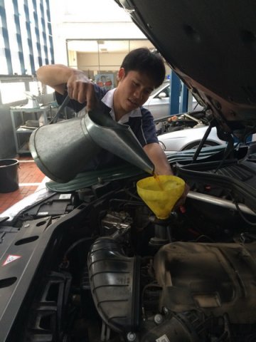 เรียนร่วมสถานประกอบการ : ช่างซ่อมประจำศูนย์บริการ BMW